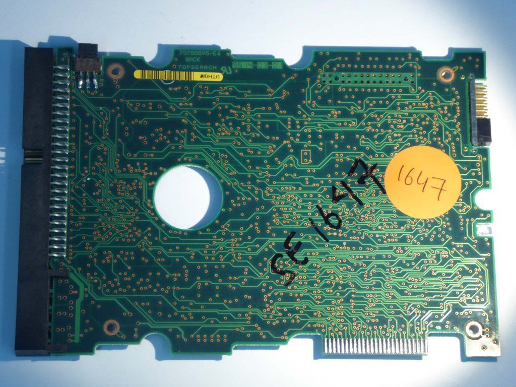 Seagate ST32430N 75786696-E4 9B1001-064 PCB for Sale