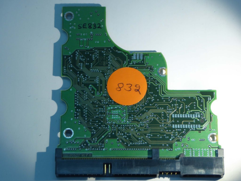 Seagate ST340016A 100192507 REV A 9T6002-305 PCB for Sale