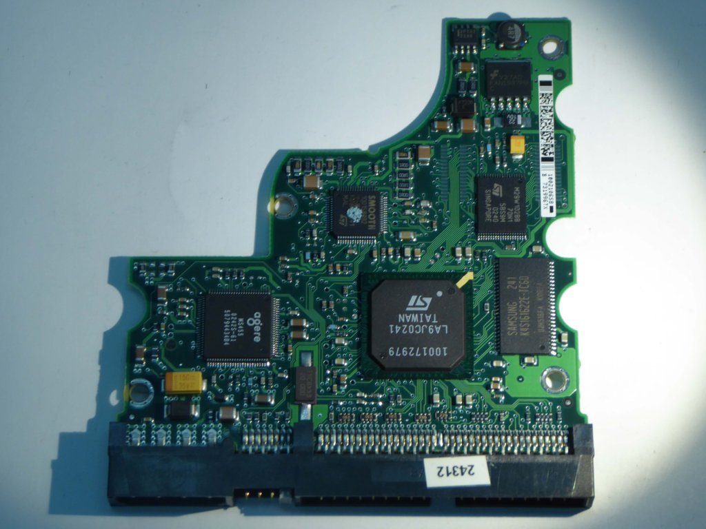 Seagate ST380021A 100192507 REV A 9T6006-305 PCB for Sale