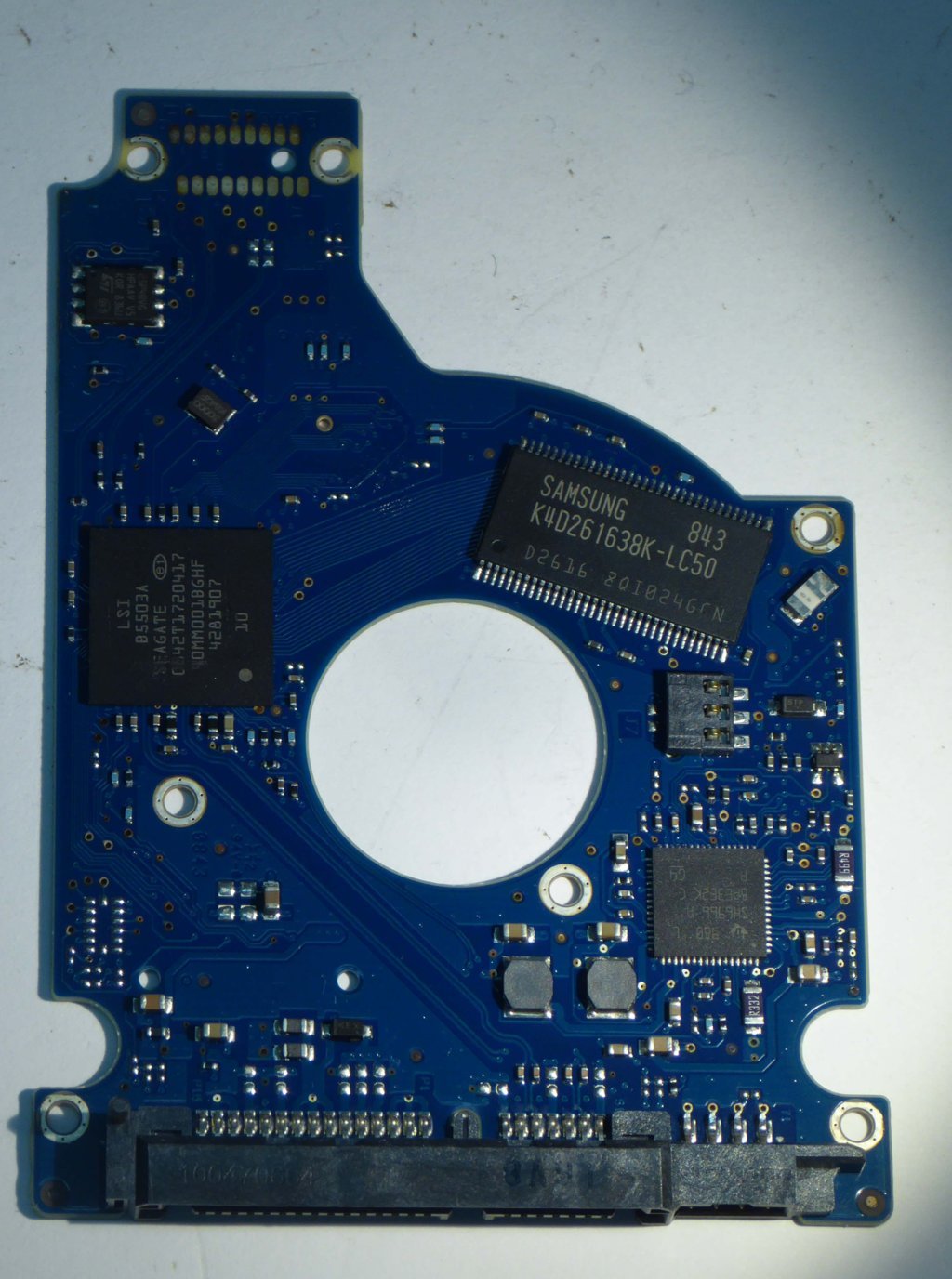 Seagate ST9320421AS 100513573 REV B 9GE144-500 PCB for Sale