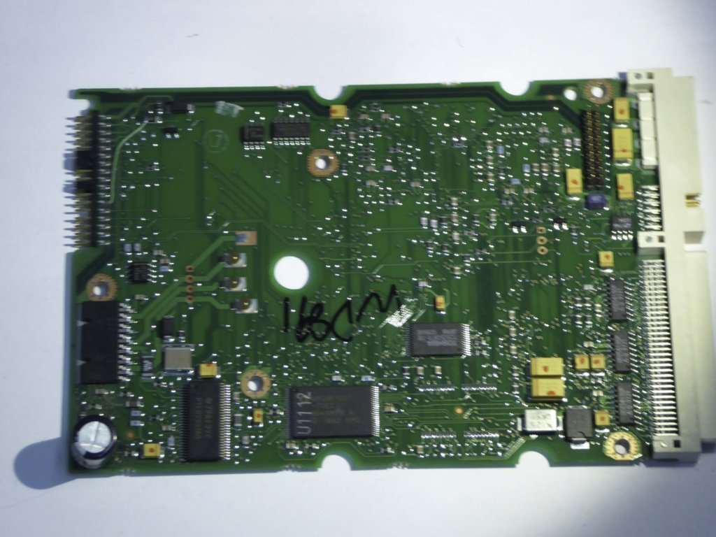 Western Digital WDE9100-0007A5 4060-001165-000 REV B  PCB for Sale